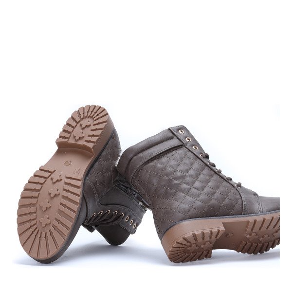 Brązowe workery z pikowanym wykończeniem Marlenne- Obuwie