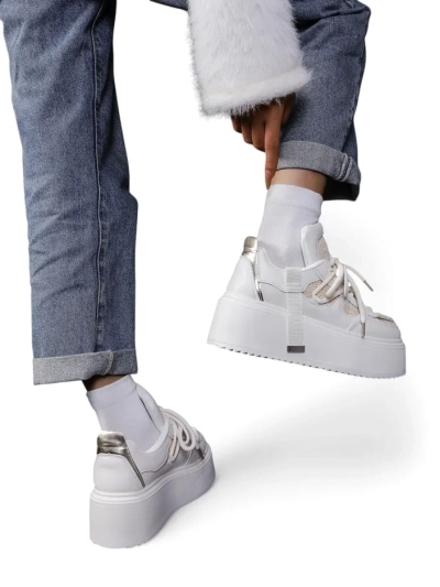 Royalfashion Női sportos platform sneaker Aeroll