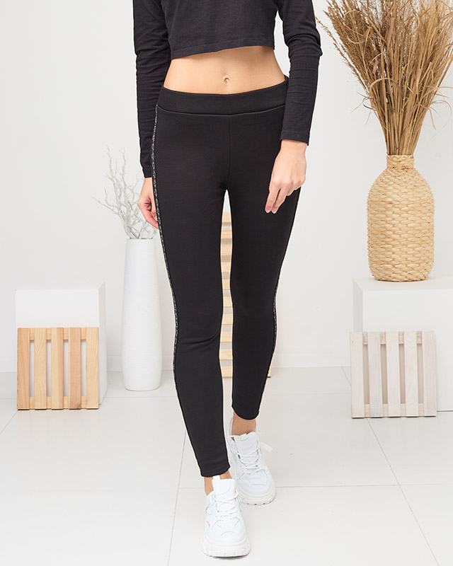 Fekete, csíkos, szigetelt női leggings Ruházat