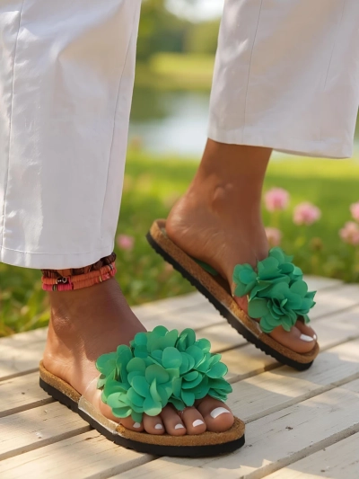 Royalfashion női papucs virágokkal Flora Soft