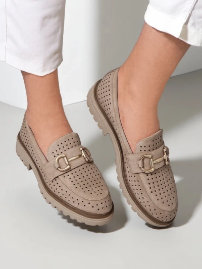 Royalfashion Női perforált mokaszin Besio