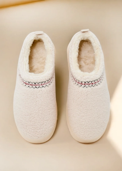 Royalfashion Rövid női hótaposó Esel