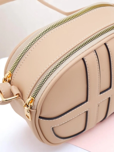 Royalfashion Női kis kerek kézitáska ökobőrből Riva Circle