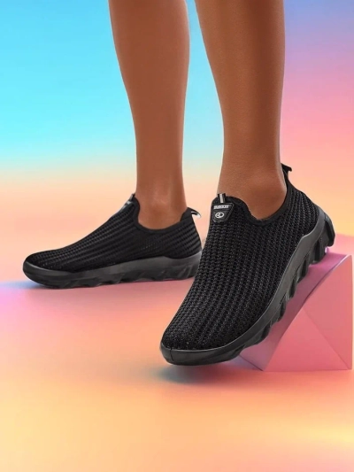 Royalfashion Slip-on női vászon sportcipő Erra