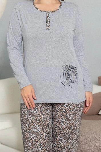 Royalfashion Szürke női 2 részes leopárdmintás pizsama PLUS SIZE