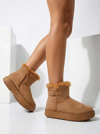 Royalfashion Rövid női hócsizma a'la Aurelia Classico