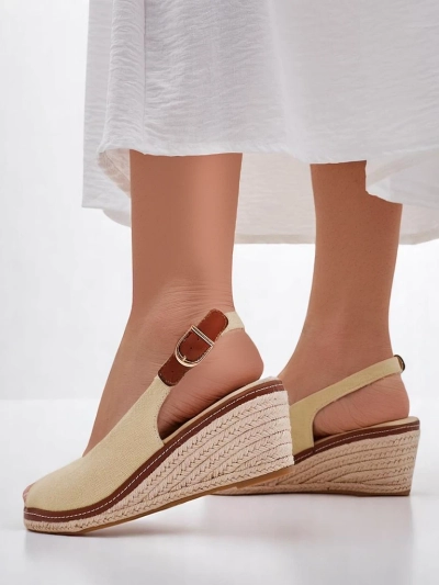Royalfashion Női wedge szandál, nyitott orrral Tafenis