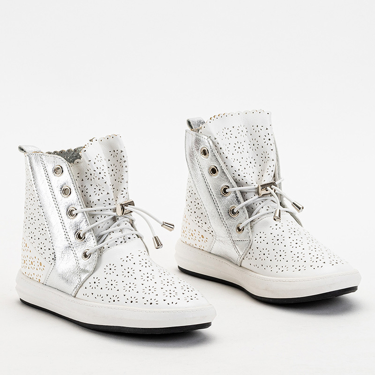 OUTLET Lonsi fehér áttört áttört gyerekcsizma - Lábbeli