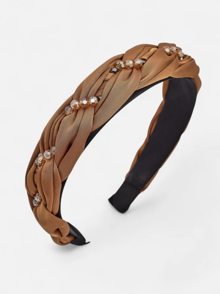 Royalfashion Hajpánt fonott csavarással és gyöngyökkel