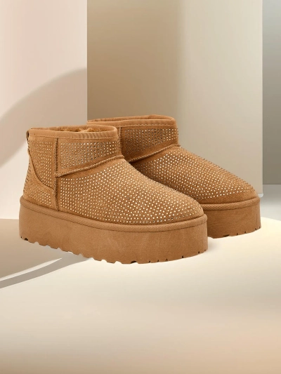 Royalfashion Bézs női hó csizmák a'la UGGs Corob