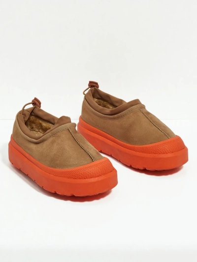 Flora Női Teve Színű Velúr Kényelmes Mindennapi Tornacipő