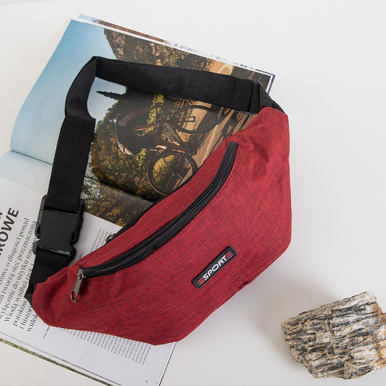 Piros unisex sportruhás táska - Kézitáskák