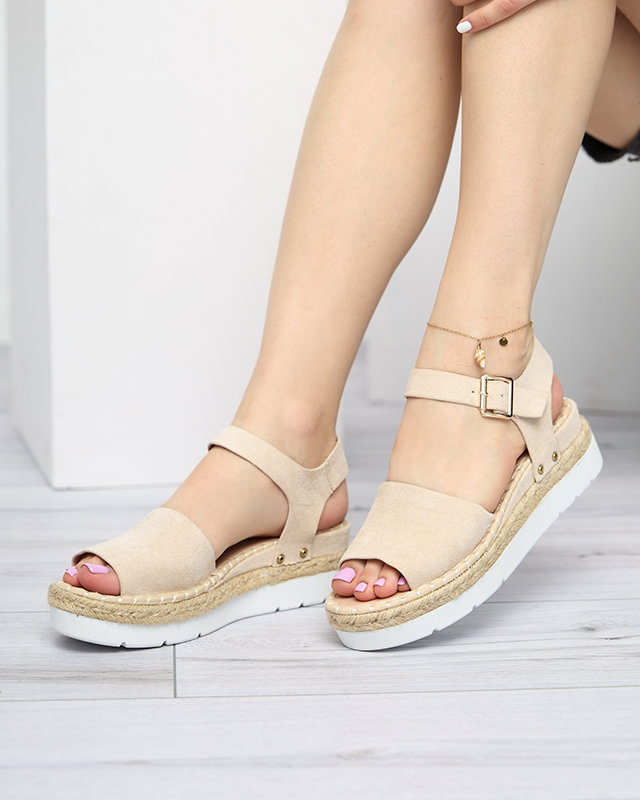 OUTLET Bézs színű női szandál éken Setovia - Lábbeli