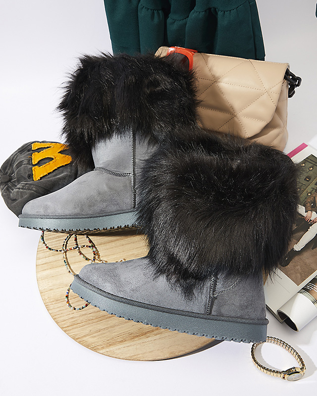 Szürke női hócsizma aszimmetrikus felsőrésszel és szőrmével Vetora - Lábbeli