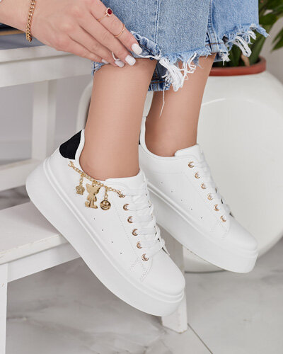 Royalfashion Női sportos tornacipő Gonemi díszítéssel