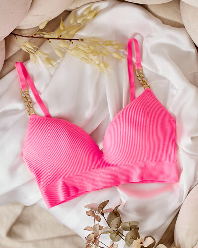 Royalfashion női bordás melltartó díszpántokkal