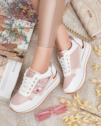 Royalfashion Női sportos tornacipő koturnán Roenna