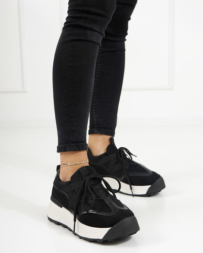 OUTLET Fekete női sportcipő magasabb talppal Kanislo - Lábbeli