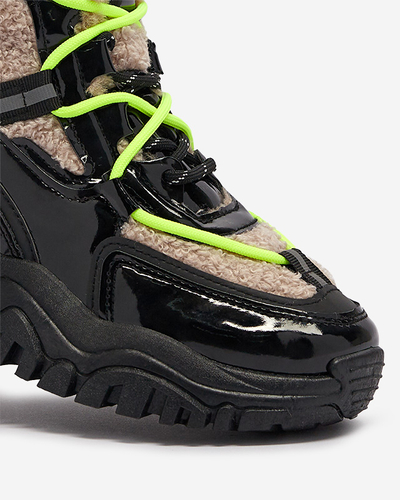 Fekete női sportcipő szőrmével és neonsárga fűzővel Adbo- Footwear