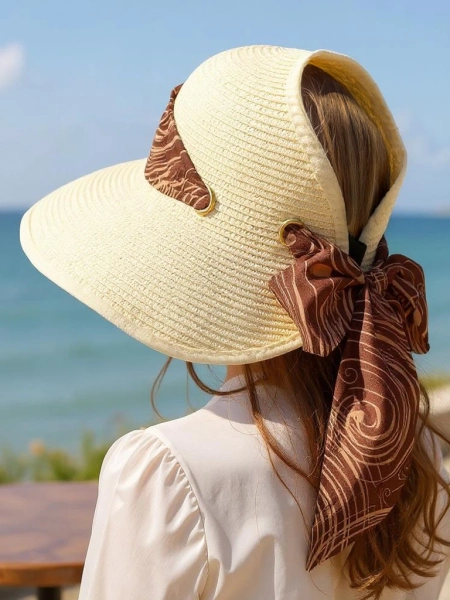 Royalfashion Napellenző Lily Graces