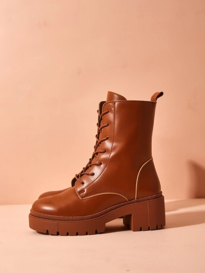 Royalfashion Női Bumalo fűzős csizma