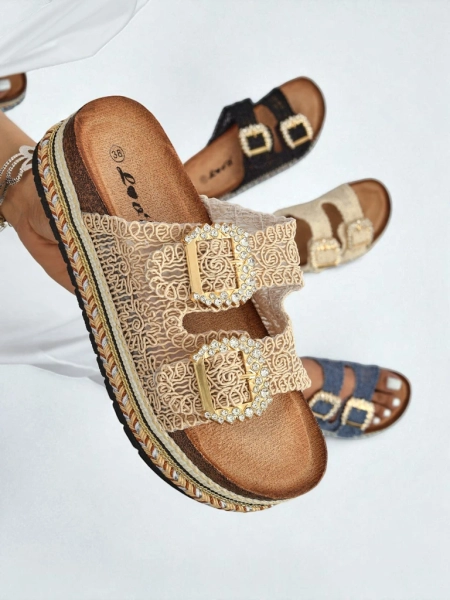 Royalfashion női szandálok strasszköves csatokkal GlamCork