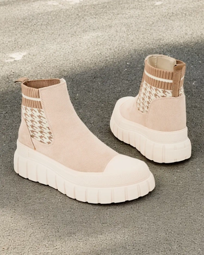 Royalfashion Női bokacsizma Roniv