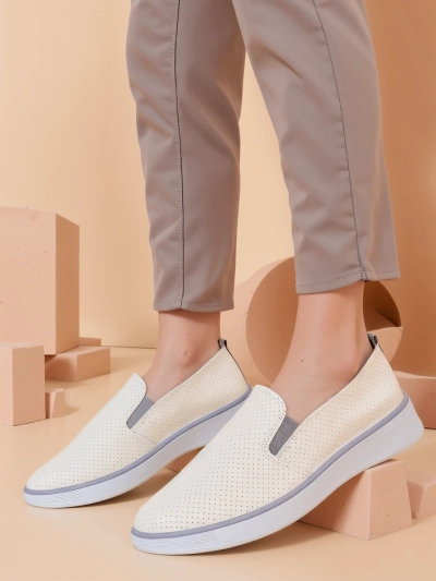 Royalfashion Női perforált sportcipők Musio