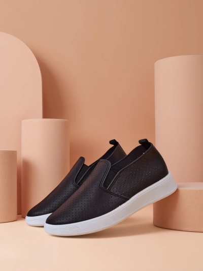 Royalfashion Női perforált sportcipő Musio