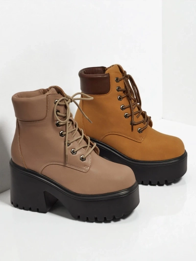 Tavlissa női öko velúr bokacsizma vastag sarokkal és platformmal