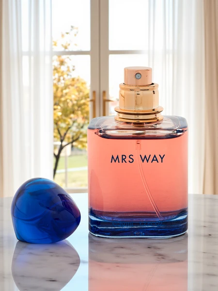 Aurelia Mrs Way 50ml Eau de Parfum - Olasz Elegancia és Virágos-Gyümölcsös