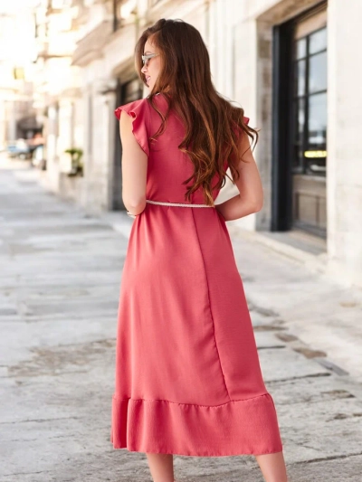 Royalfashion Női midi ruha fodrokkal és rövid ujjakkal
