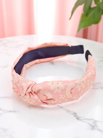Royalfashion Hajpánt fonott virágmintával Florinda