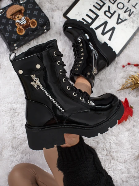 Seray lakkozott női worker bakancs