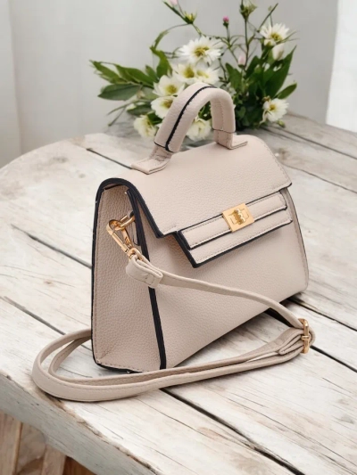 Royalfashion Elegáns kis női táska doboz típus