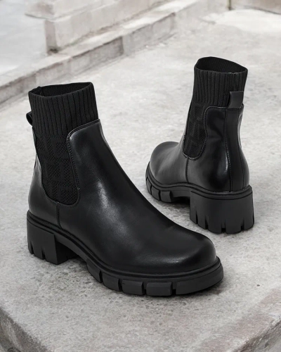 Royalfashion Női slip-on bokacsizma Domixo