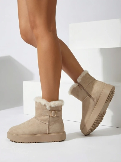 Royalfashion Rövid női hócsizma a'la Aurelia Classico