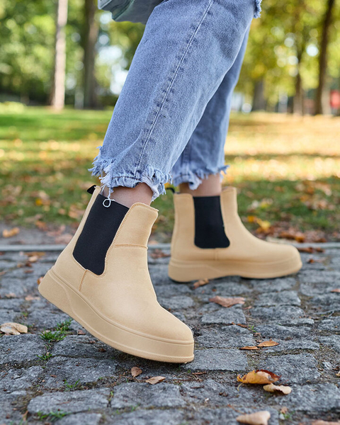 Royalfashion Bézs női a'la hócsizma Uteris