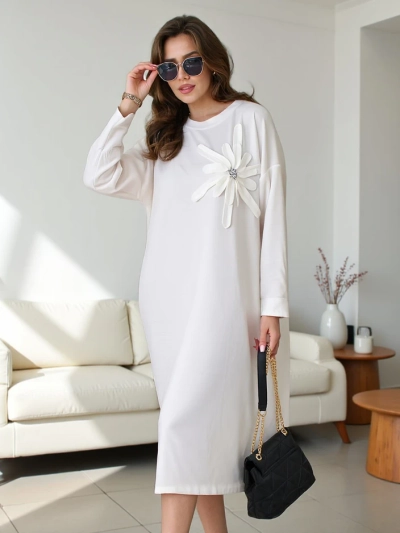 Royalfashion Női midi, oversized anyagú ruha virággal
