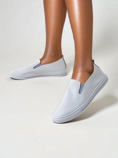 Royalfashion Női perforált slip-on cipők Eppes