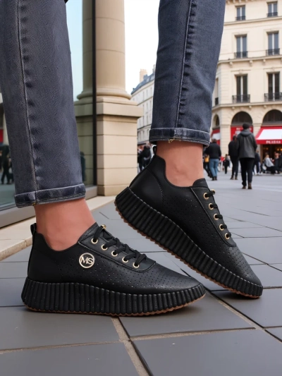 Royalfashion Női sportos perforált sneaker Jovenes