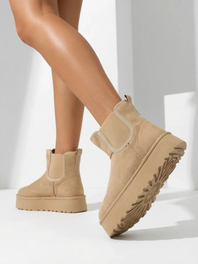 Royalfashion Rövid női hócsizmák Vierris