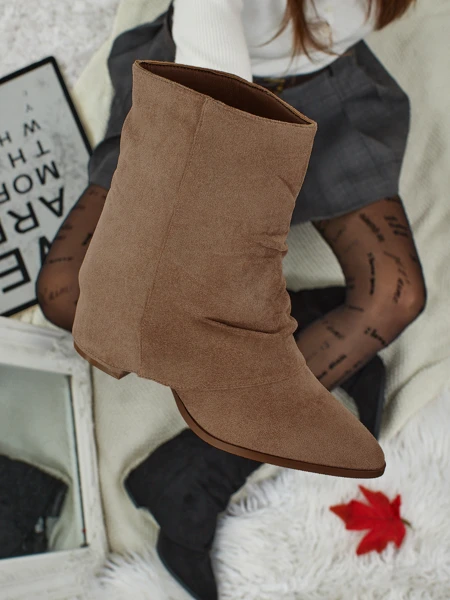 Moonly női bokacsizmák zárt szárral