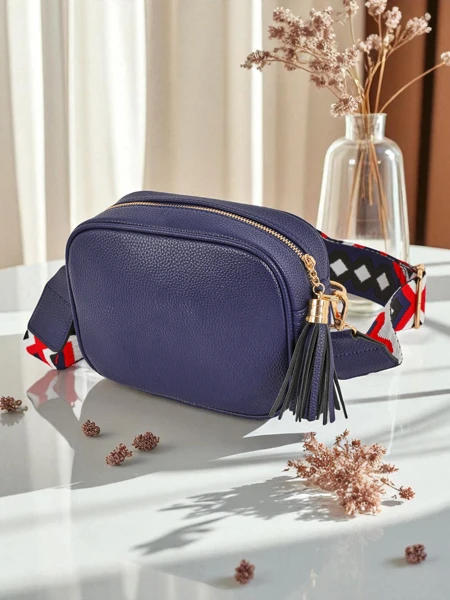 Royalfashion Kis női öko bőr kézitáska színes pánttal Kovi Lace