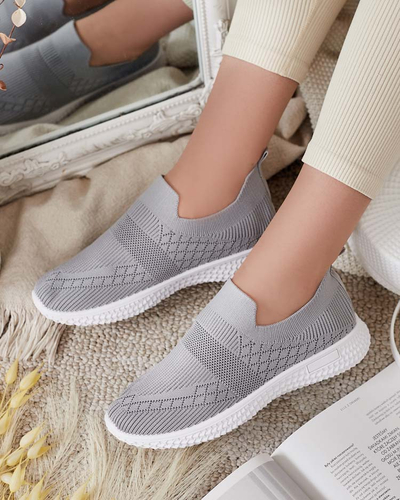 Royalfashion Női csúszós sportcipő Ennas