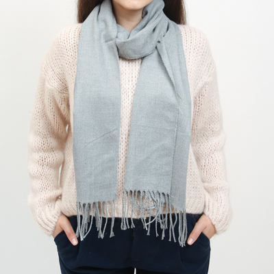 Klasszikus sötétszürke női vékony egyszínű sál - kiegészítők