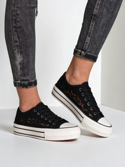 Royalfashion Női perforált sneakers Nizzet