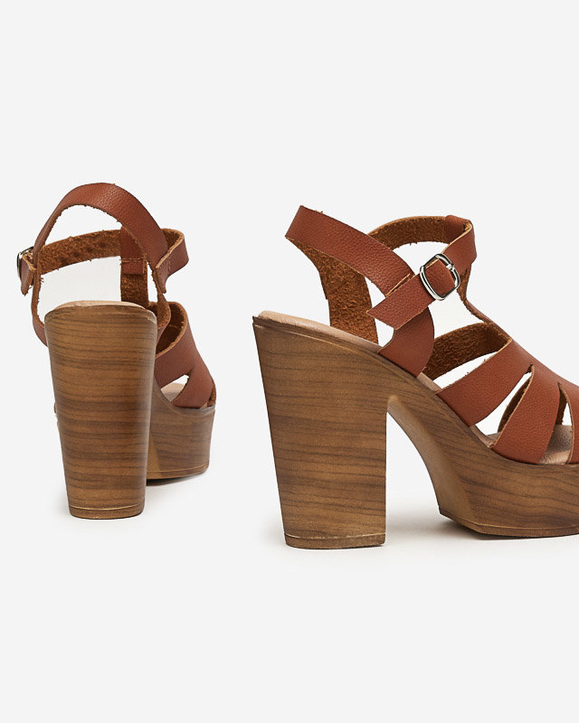 Teve női magas sarkú szandál Mianka - Lábbeli