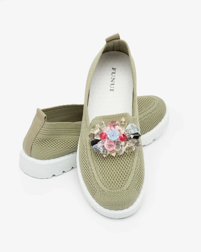 Royalfashion Sötétzöld női díszített slip on félcipő Enweta