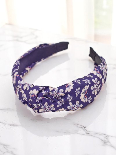 Royalfashion Hajpánt fonott virágmintával Florinda